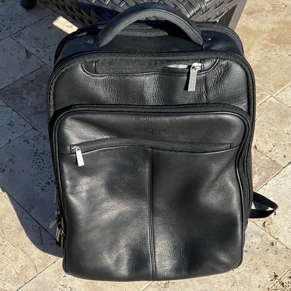 Kenneth Cole Reaction Manhattan Commuter Slim Backpack